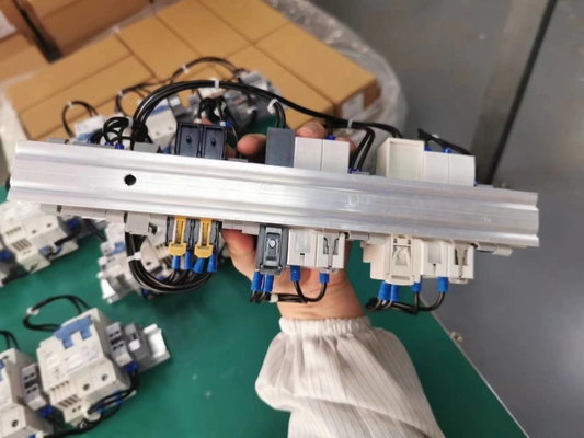 CE+T Aux-Stromversorgung für das Invertersystem Bravo 25 48/230-277