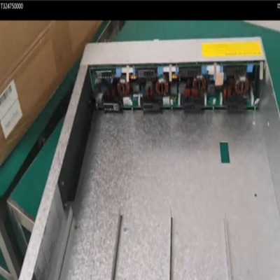 CE+T TSI BRAVO EPC - 60/110VDC- 230Va BRAVO Stromversorgungshalle mit 4 Modulen
