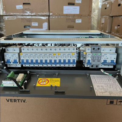Vertiv 48Vdc eingebettete Stromversorgung 19 Zoll Telekommunikationsgeräte Netsure 731A41 200A Schaltanlage