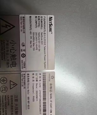 Vertiv-Marke Netsure 531 A31-S4 48V 60A eingebettete Schaltnetzteil