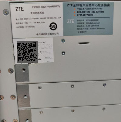 Hocheffiziente Zte -48v 200a Fernmeldeversorgungssystem Zxdu68 B201 eingebettet