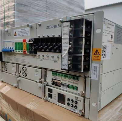 Hocheffiziente Zte -48v 200a Fernmeldeversorgungssystem Zxdu68 B201 eingebettet