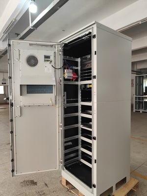 Kundenspezifisches 48V 36KW Telekommunikations-Stromversorgungssystem mit Solarkabinet