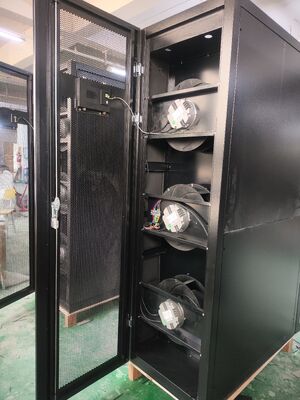 Kühlkapazität 42,5KW Luftgekühlte Präzisionsdatencenter HVAC R410A Kühlmittel