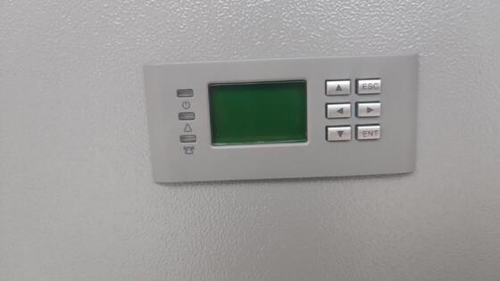 Vertiv NetSure 731 CC2-X2 48V 600A 36kW Gleichspannungssystem Telekommunikationskorrekturschrank für Basisstation